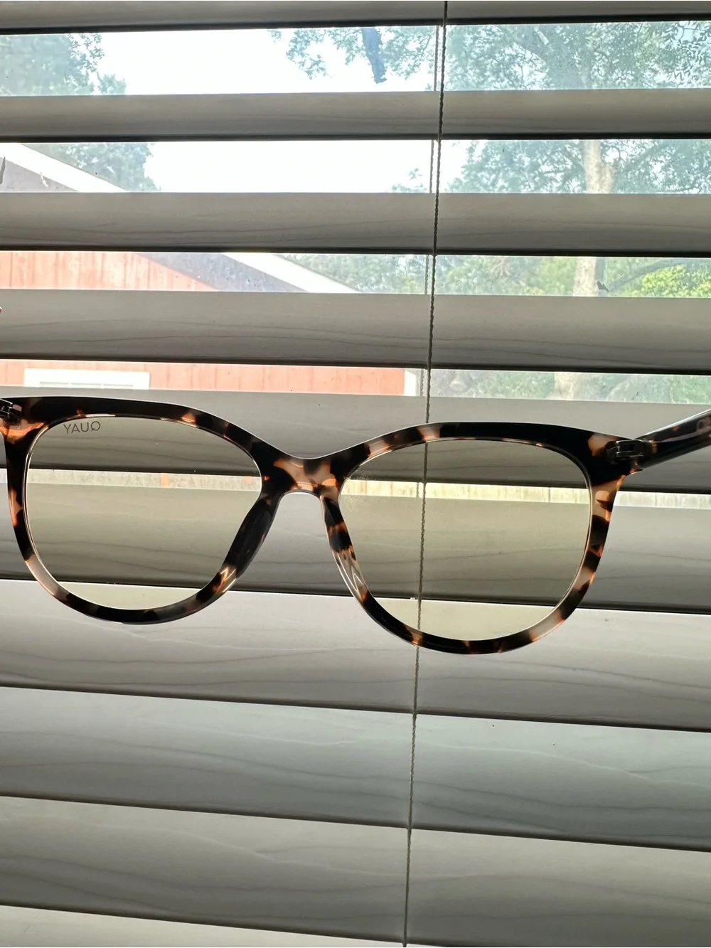 Quay Australia Tortoiseshell Round Frame Glasses - Brown/Black